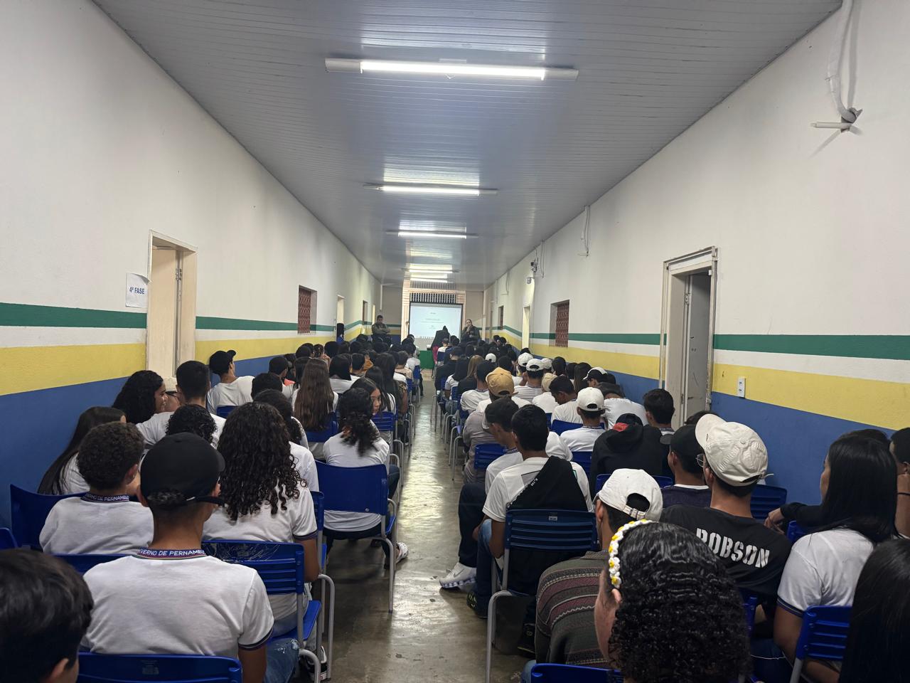 Estudantes da Erem Luiz Pereira Junior - Caetes PE