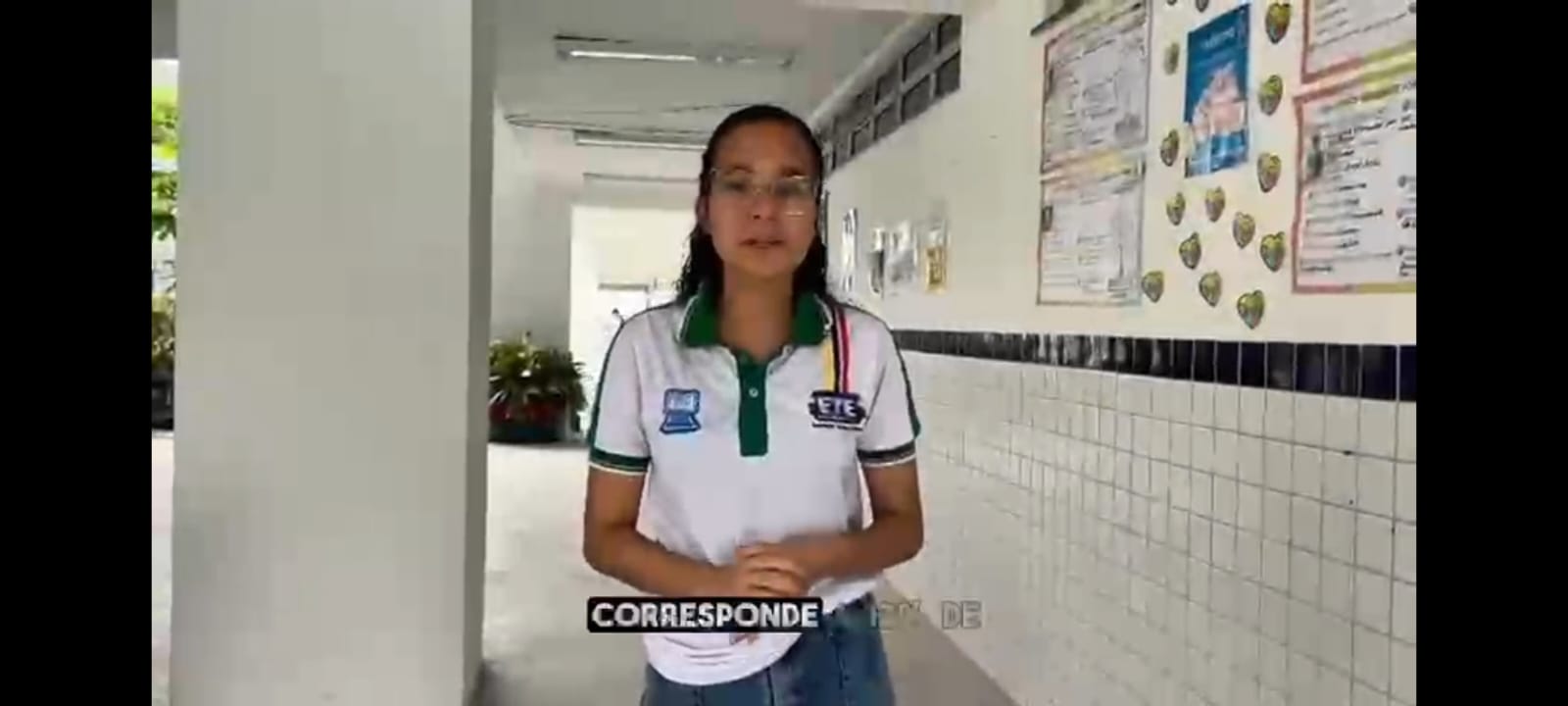 As estudantes tiveram participação ativa e significativa na gravação do mini documentário, contribuindo para o desenvolvimento da atividade.