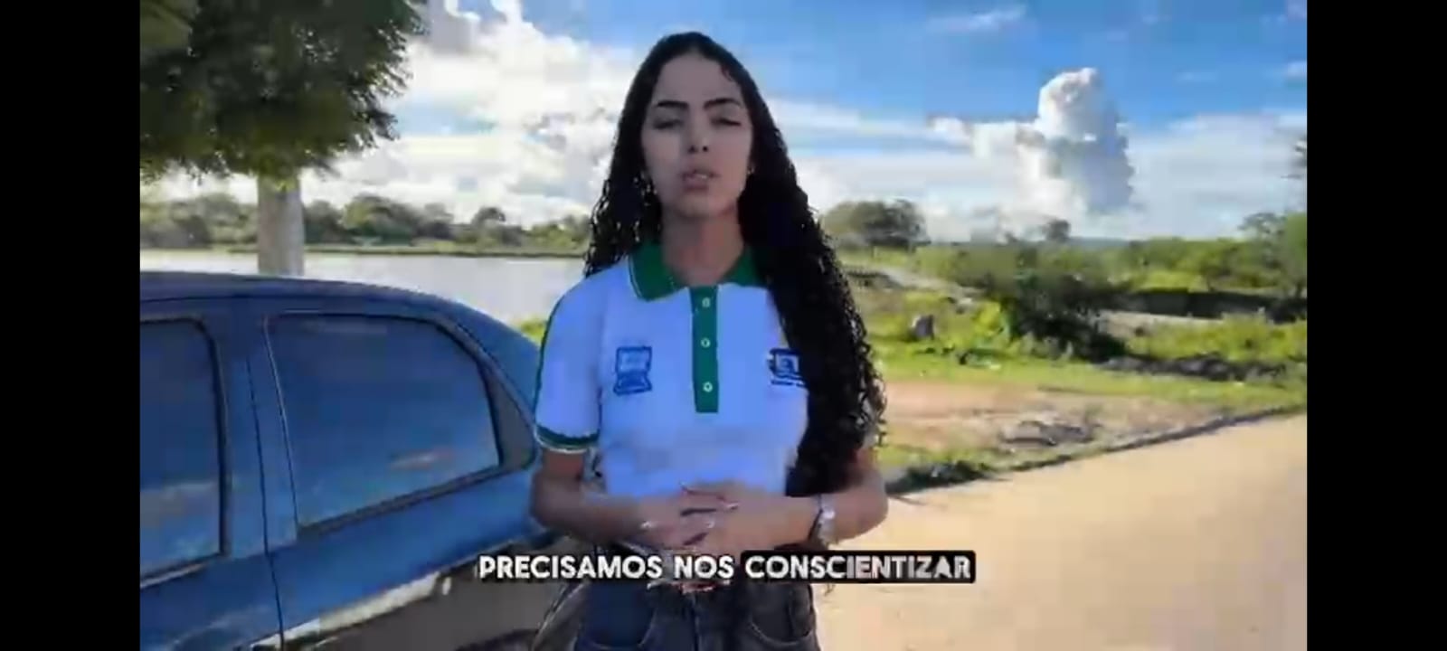 As estudantes tiveram participação ativa e significativa na gravação do mini documentário, contribuindo para o desenvolvimento da atividade.