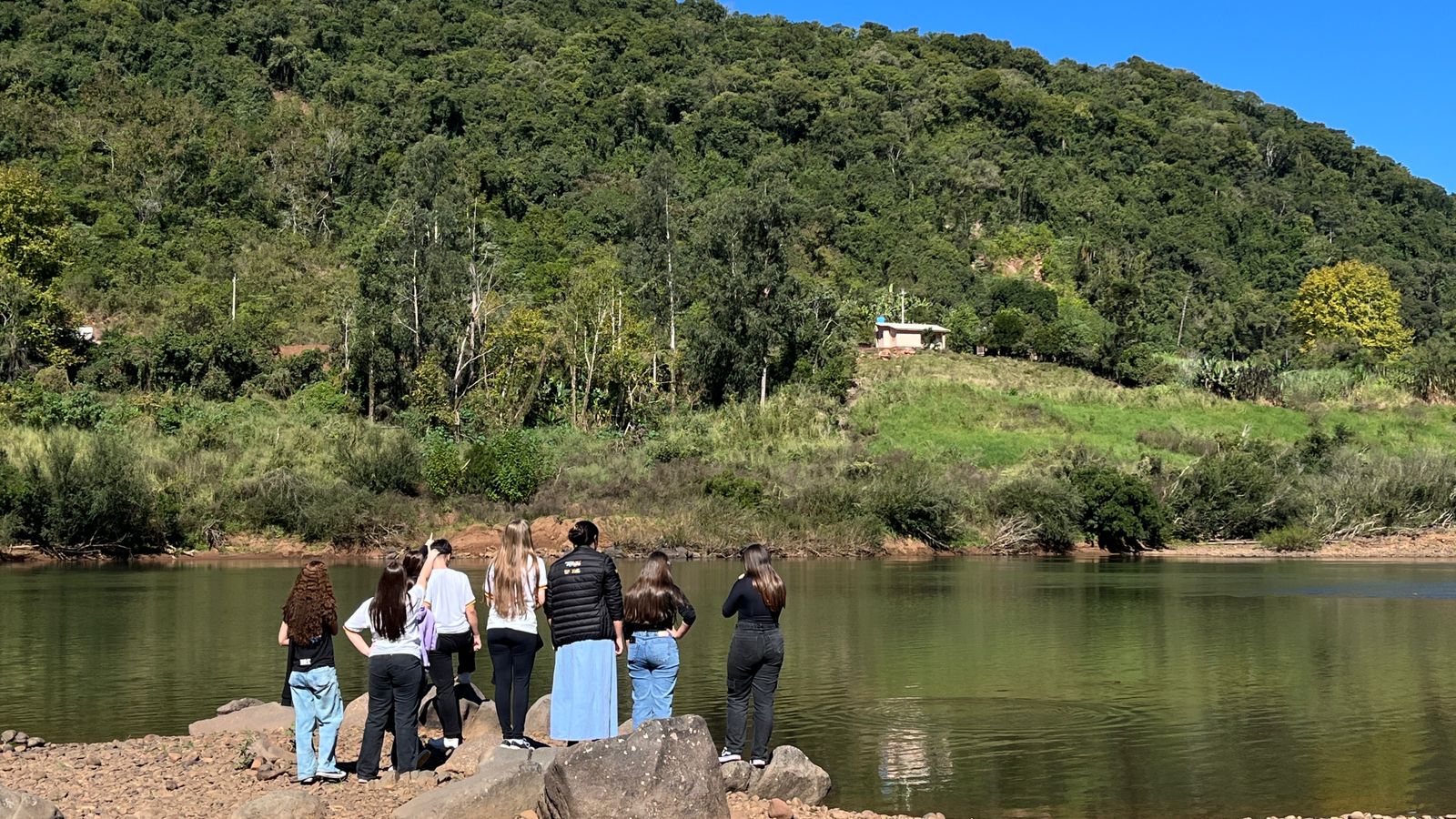 Visitas e estudos sobre as áreas de risco do município.