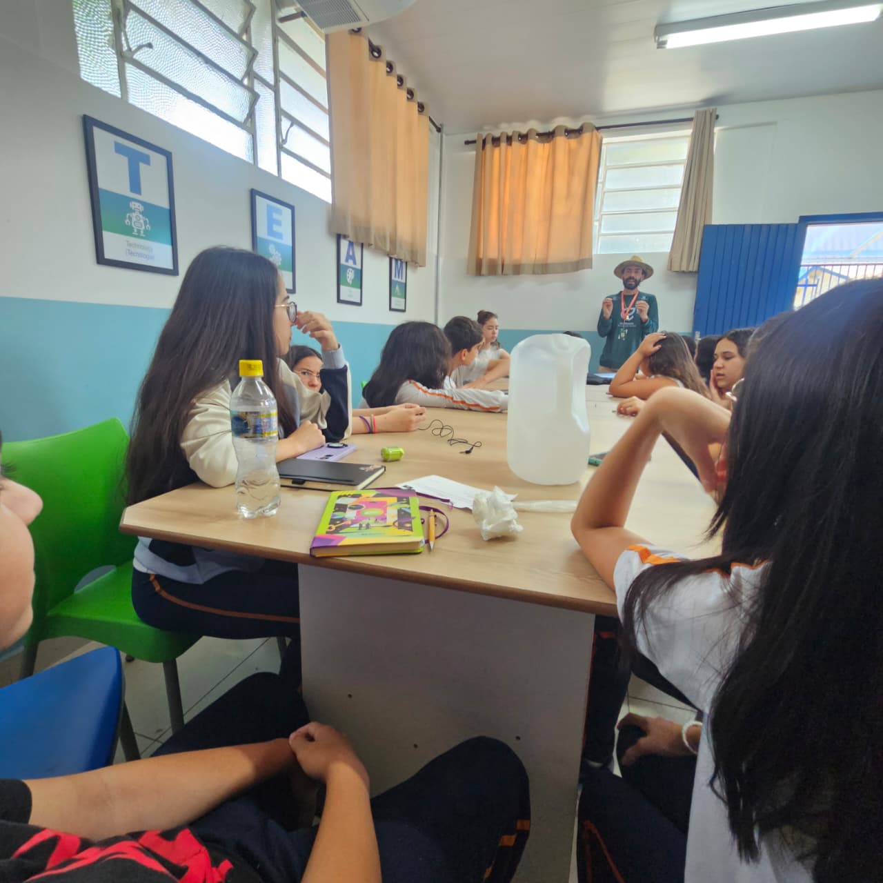 Formação na sala Maker da EMEFI Waldemar Ramos