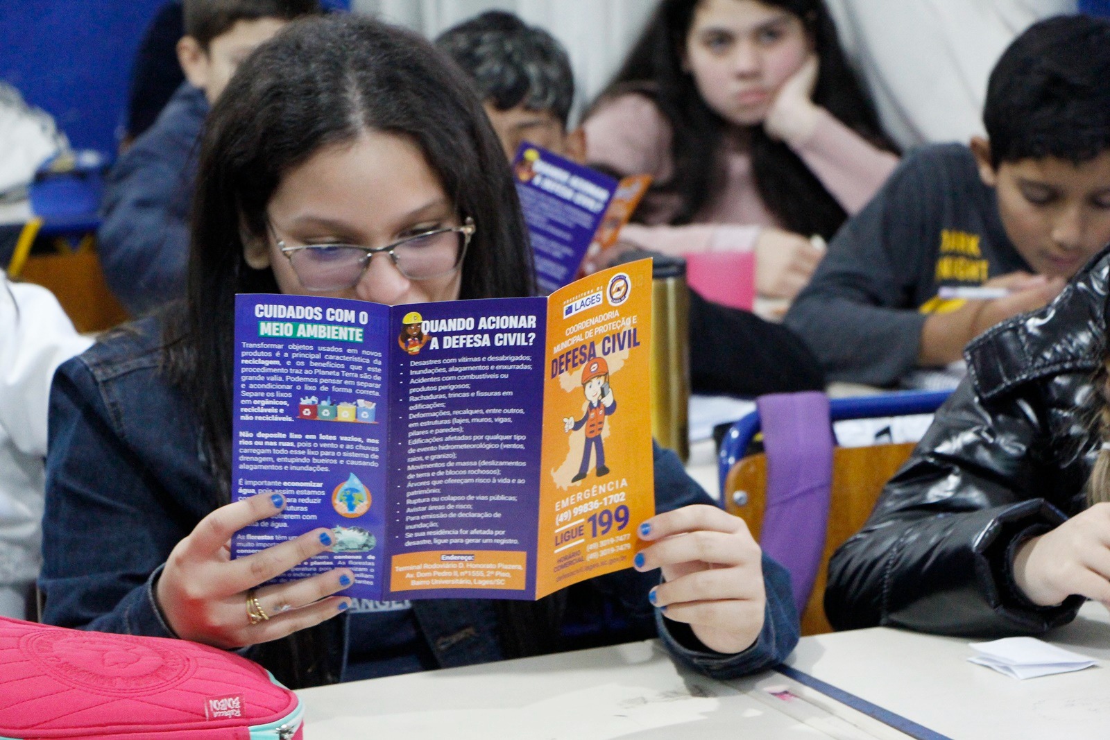 Crianças e adolescentes da rede municipal de ensino.