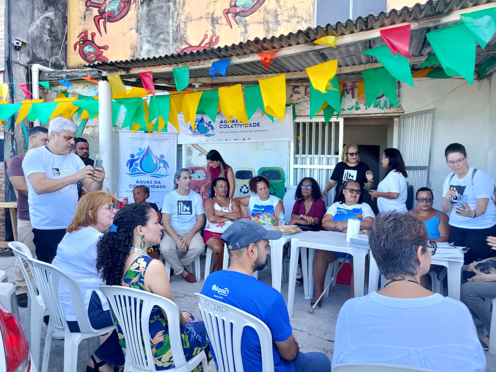 Roda de conversas com os participantes do evento da Campanha Águas da Coletividade