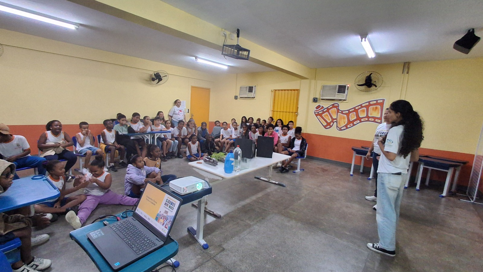 estudantes do 5º ano da escola turno manhã