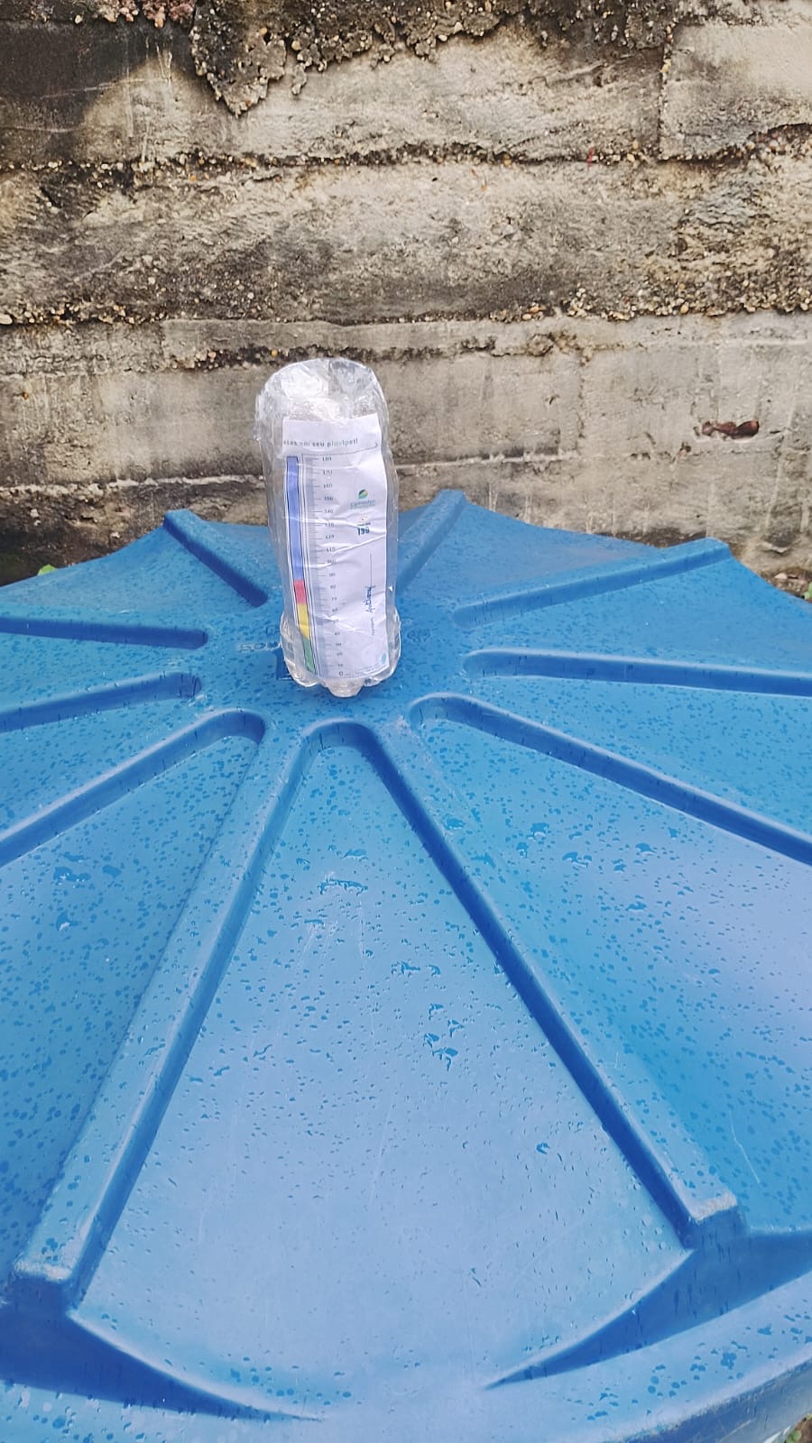 Pluvipet na residência do aluno