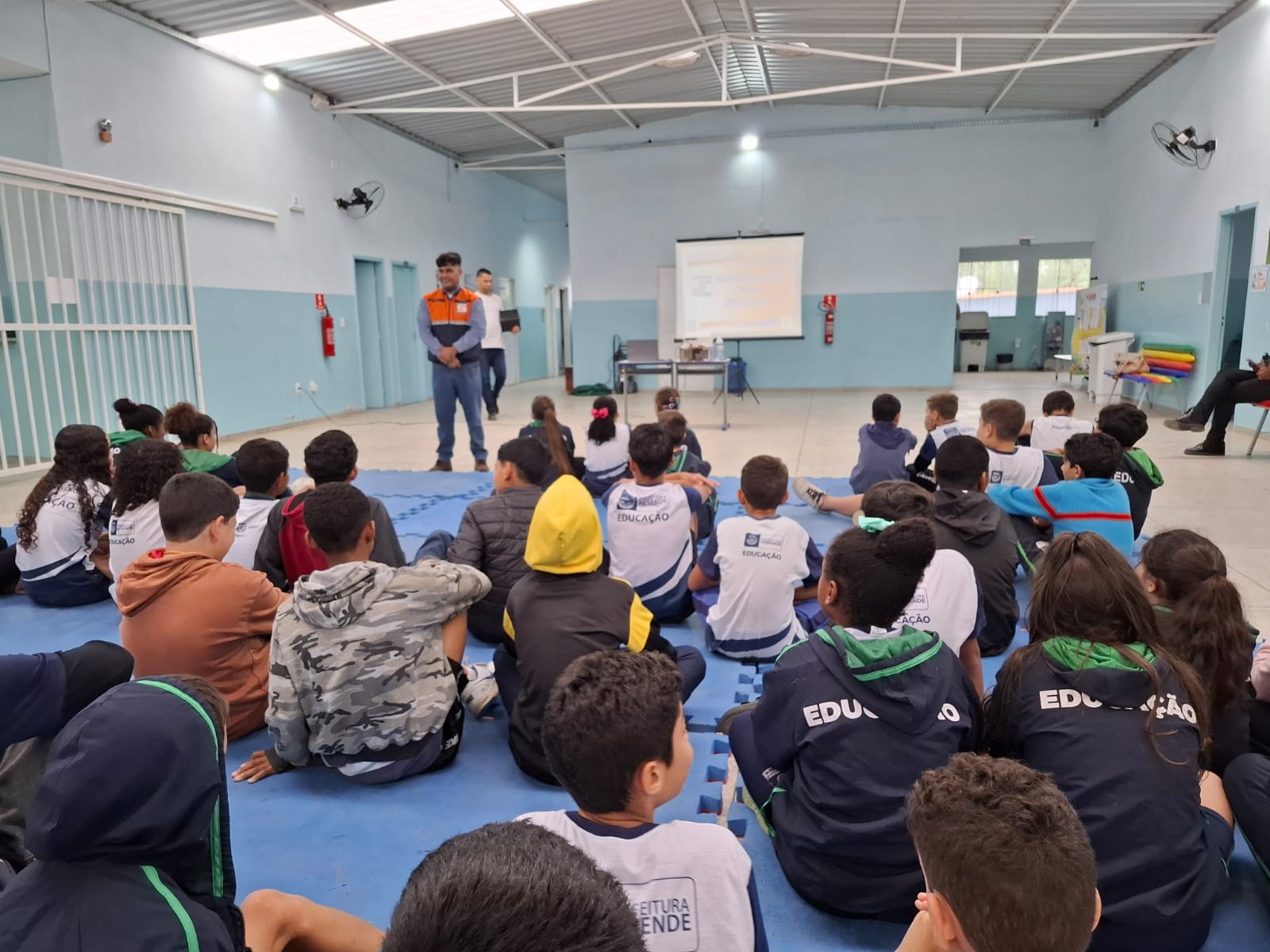 Defesa Civil nas Escolas - Palestra sobre Mudanças Climáticas