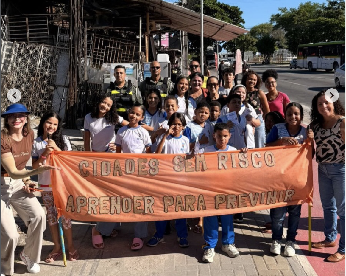 INTERVESÃO NA COMUNIDADE