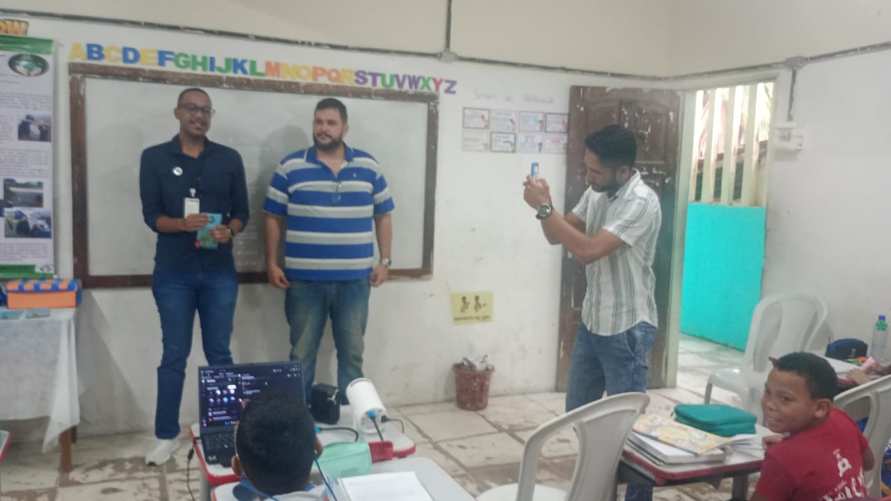 Representante da escola e da secretaria de educação