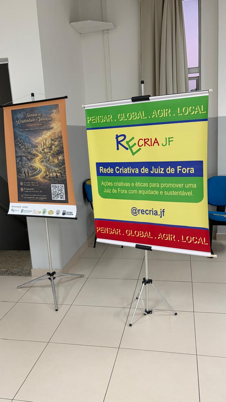 Identificações no ambiente do evento