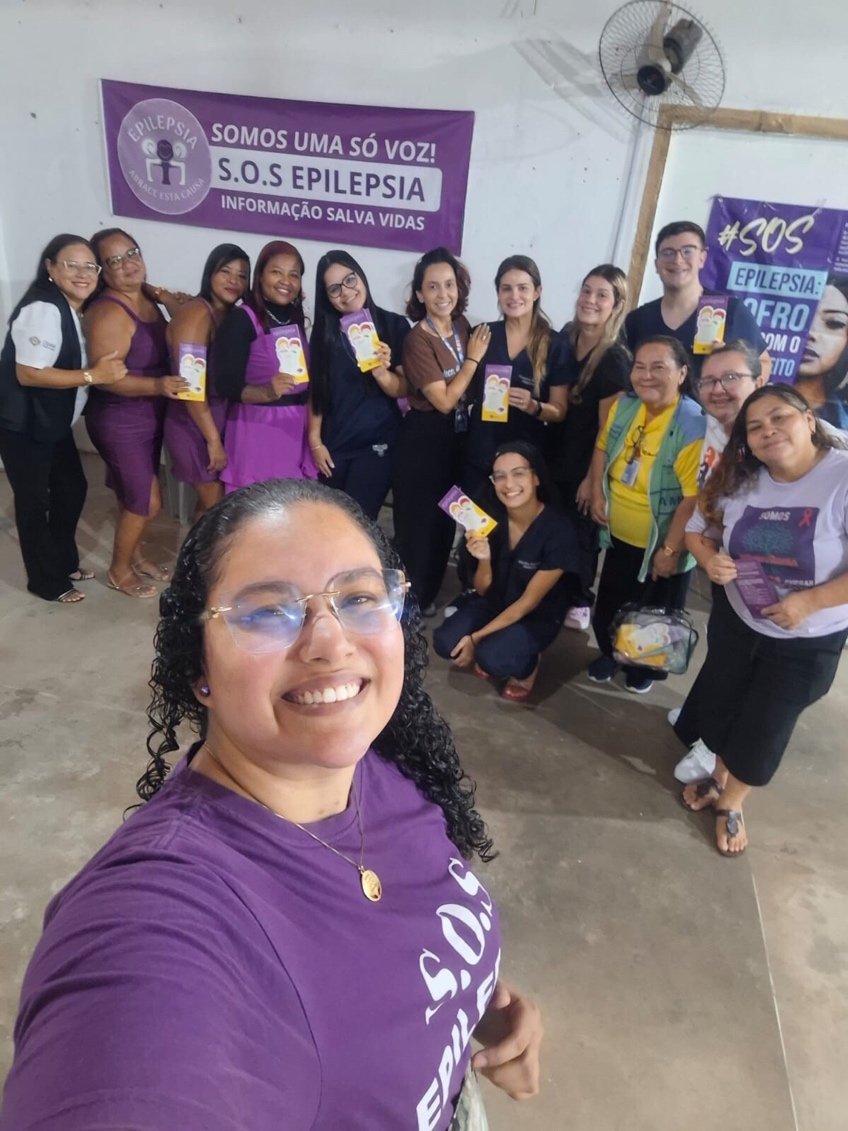 Ação com especialistas e a comunidade